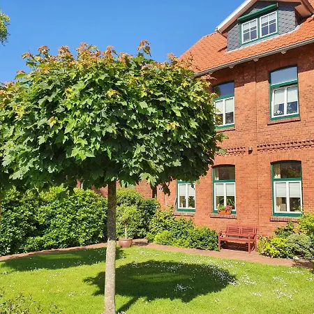 Wunderschoene Und Moderne Altstadtwohnung Im Herzen Von Otterndorf Exterior photo
