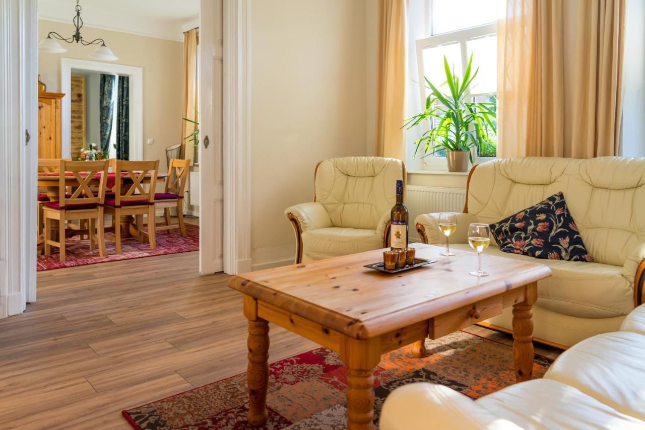 Wunderschoene Und Moderne Altstadtwohnung Im Herzen Von